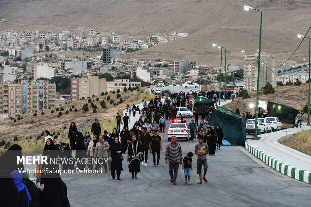 شامگاه اربعین حسینی در نورالشهدا شهرکرد