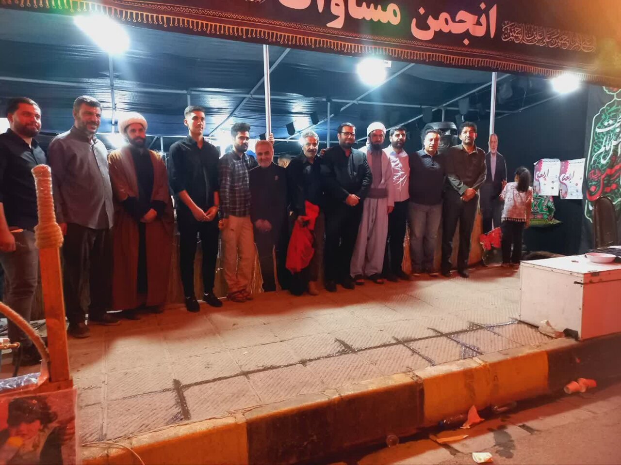 اجرای نمایش تئاتر خیابانی در موکب فرهنگ و هنر مرز باشماق