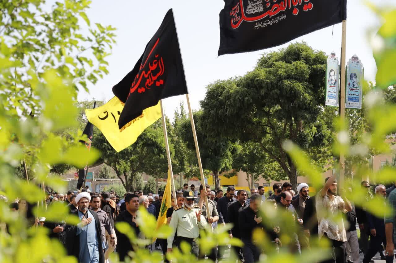 طنین یا حسین در شهرهای کردستان/دلهایی که شوق کربلا دارد