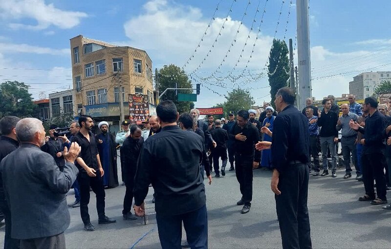 پیادهروی اربعین حسینی حماسه اسلام راستین