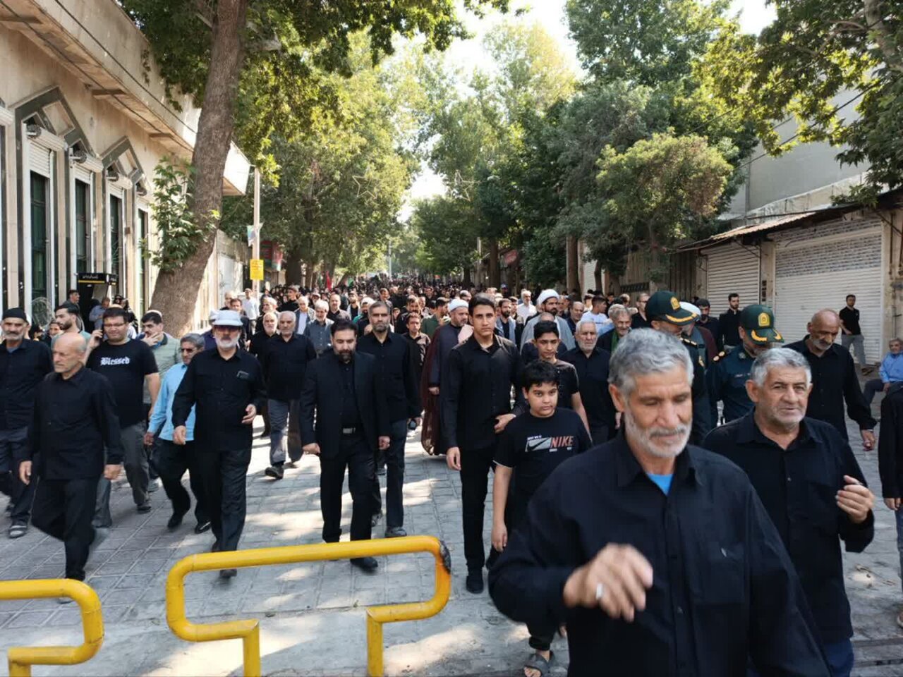 پیادهروی جاماندگان اربعین در نهاوند