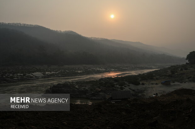 Myanmar'da heyelan: En az 12 ölü Myanmar'da heyelan: En az 12 ölü