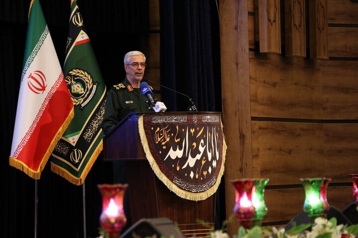 انتقام خون شهید اسماعیل هنیه توسط جمهوری اسلامی ایران قطعی است انتقام خون شهید اسماعیل هنیه توسط جمهوری اسلامی ایران قطعی است