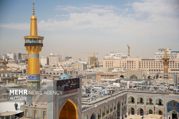 کتیبه‌آرایی اماکن متبرکه رضوی در دهه پایانی ماه صفر