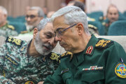 سرلشکر باقری: ارتش نام خود را بر بلندای جهاد و شهادت ثبت کرده است