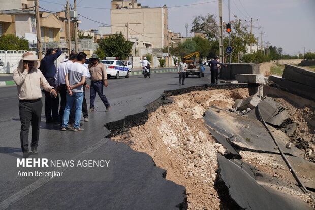 فرونشست زمین پل پیرنیا شیراز