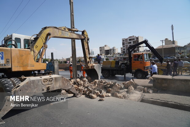 فرونشست زمین پل پیرنیا شیراز