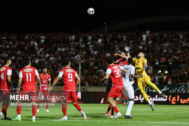 لیگ برتر فوتبال - پرسپولیس و فولاد 9