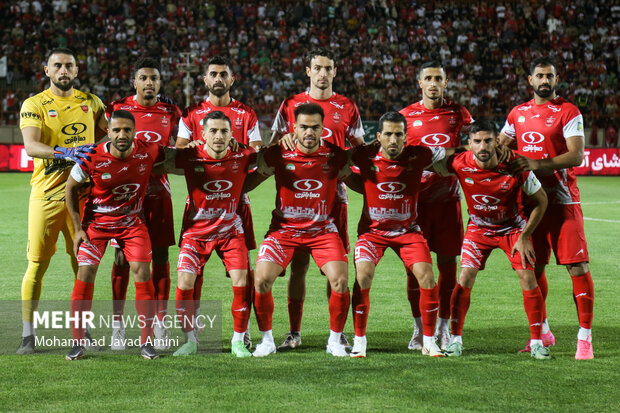 لیگ برتر فوتبال - پرسپولیس و فولاد