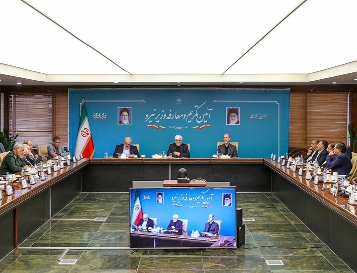 قطعی برق با هدف رشد 8 درصدی اقتصادی همخوانی ندارد