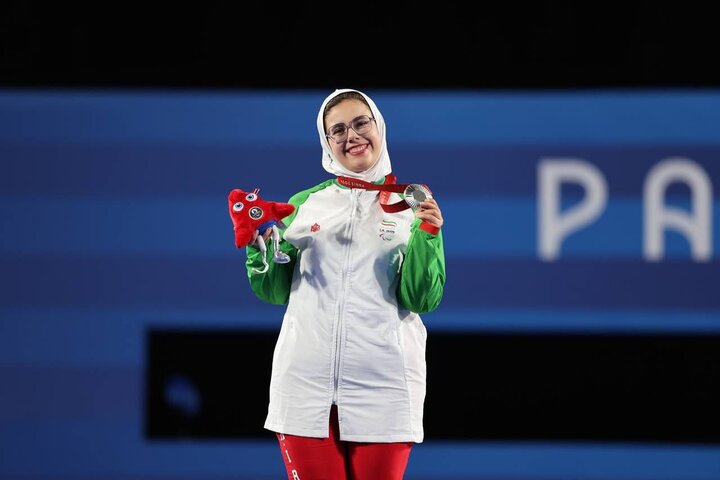 Iran’s archer Hemmati bags silver at 2024 Paralympics