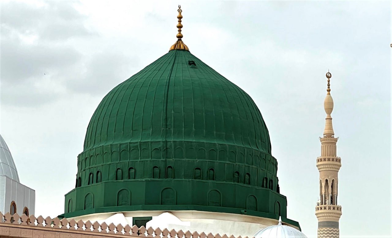 Iranians mourn demise anniv. of last messenger of God