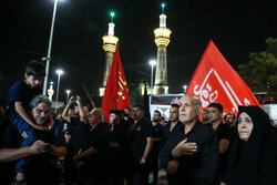 People in Mashhad mourn death anniv. of Prophet Muhammad (S)