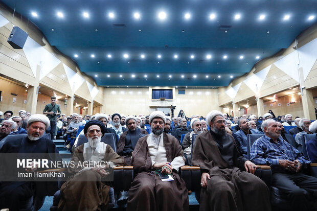 همدان در سال ۱۴۰۳؛ از ثبت جهانی هگمتانه تا تجلیل از قویترین مرد ایران هگمتانه در سال ۱۴۰۳؛از اعدام متجاوز همدانی تاتجلیل از قویترین مردایران