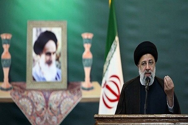 مکتب امام چگونه انگارههای عمومی به سیاست و قدرت را تغییر میدهد؟