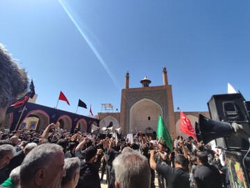 مراسم عزاداری ۲۸ صفر در حرم مطهر حضرت علی بن باقر(ع) مشهداردهال