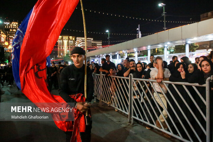  اقامة مراسم عزاء وفاة النبي (ص) في جميع أنحاء البلاد