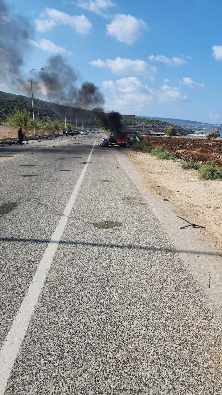 A car targeted on "Naqoura" highway in S Lebanon (+PHOTO)