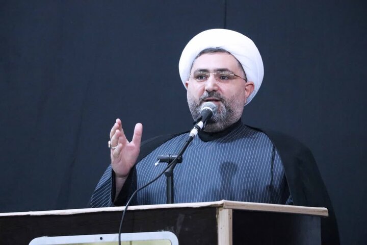 ۵ هزار جلد کتاب بین کتابخانههای مساجد لرستان توزیع میشود