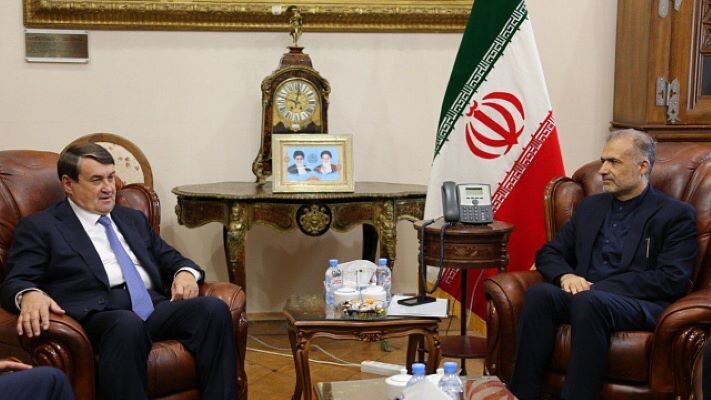 Iran, Russia discuss development of transport corridors