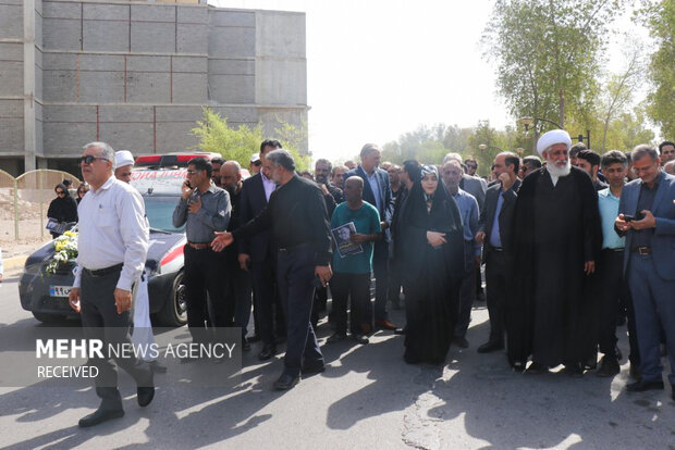 تشییع پیکر «محمد علی بهمنی» در بندرعباس