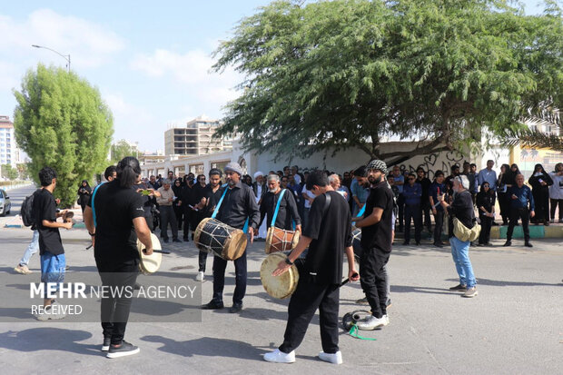 تشییع پیکر «محمد علی بهمنی» در بندرعباس