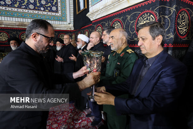 آیین خطبه‌خوانی شب شهادت امام رضا(ع)