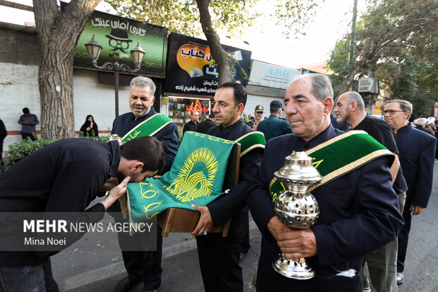 دسته عزاداری خادمیاران رضوی تبریز