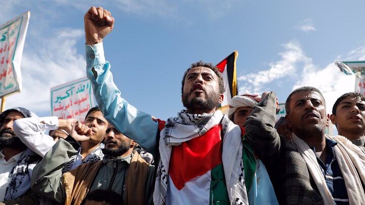 Millions take to Yemen streets to slam Israeli heinous crimes