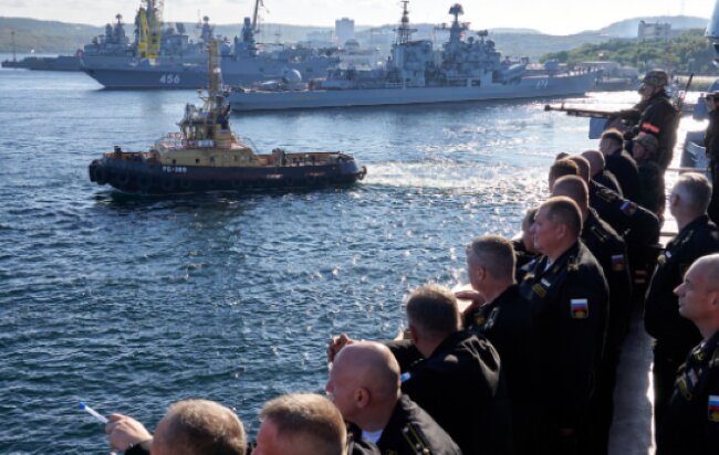 Russia undergoes special logistics drills in Barents (+VIDEO)