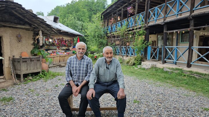 شانه‌تراش؛ الگویی از پیوند هویت و توسعه در مسیر جهانی‌شدن