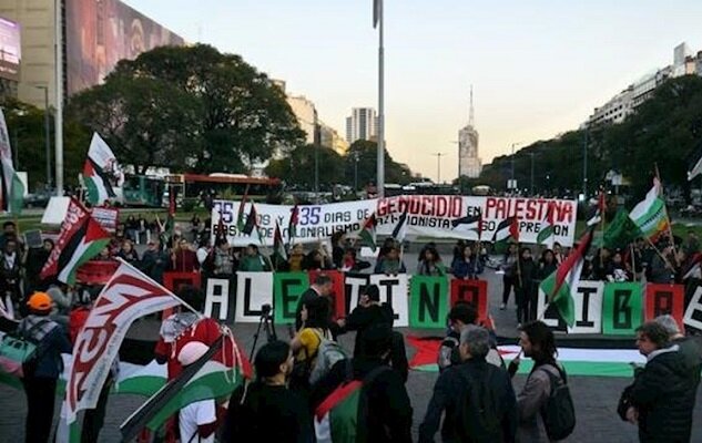 Arjantin'de Filistin'e destek gösterisi Arjantin'de Filistin'e destek gösterisi