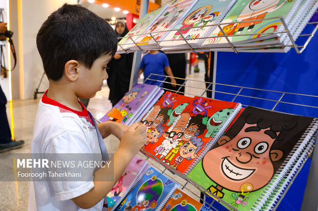 دهمین جشنواره و نمایشگاه نوشتافزار ایرانی 8