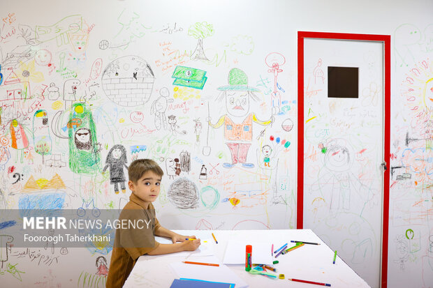 دهمین جشنواره و نمایشگاه نوشتافزار ایرانی 12