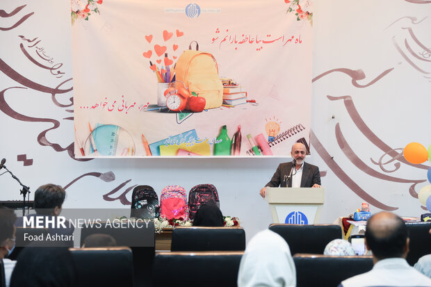 جشن ماه مهر و مهربانی در خیریه امدادگران <a href='https://sayeb.ir/tag/%d8%b9%d8%a7%d8%b4%d9%88%d8%b1%d8%a7'></div>عاشورا</a>