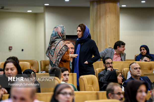 مراسم بزرگداشت روز پزشک و داروساز 9
