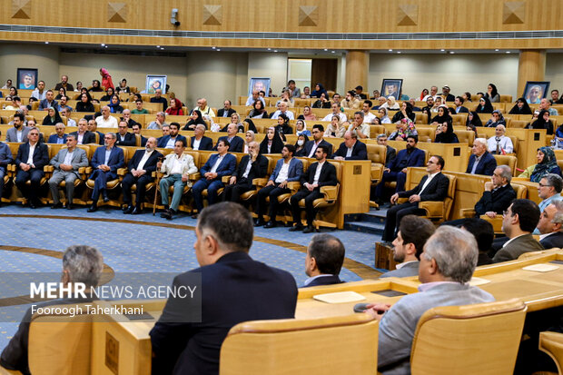 مراسم بزرگداشت روز پزشک و داروساز