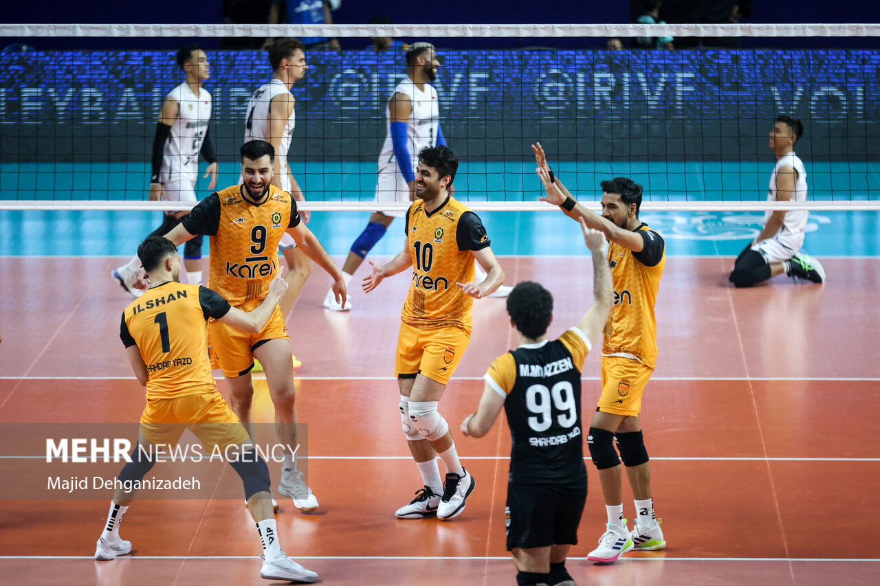 بازیکنان خوب داخلی را در لیگ حفظ نکردیم/ قهرمان والیبال مشخص نیست