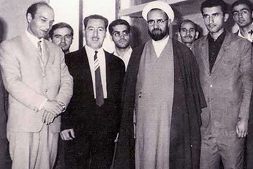 سندی دیده نشده از تقدیم‌نامه دکتر علی شریعتی به شهید آیت الله مطهری/ماجرای کتاب «سلمان پاک»