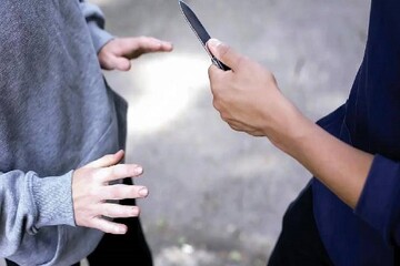 عامل زورگیری از زن جوان در شهرک اکباتان دستگیر شد+ فیلم