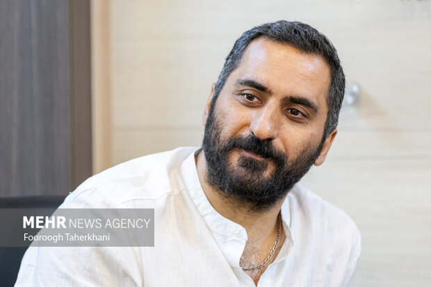 برای کودکان میناب مداد رنگی نذر کنیم؛ خوشحالم که خیال موشک نمی‌خورد!