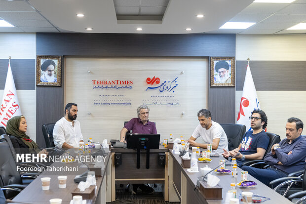 تئاتر ایران درحد لیگ دسته پنجم فوتبال است/لزوم نظارت برکیفیت آثار