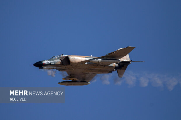 مسابقات تیراندازی هوا به زمین نهاجا 12