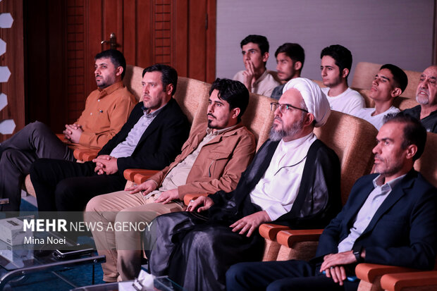 مراسم رونمایی مستند " خیابانی در مسیرآزادی "