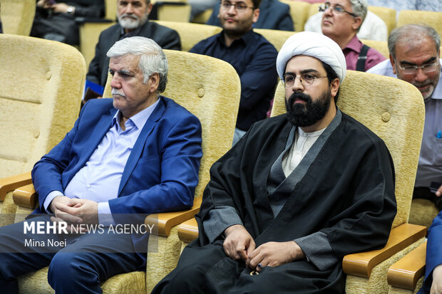 مراسم رونمایی مستند " خیابانی در مسیرآزادی "