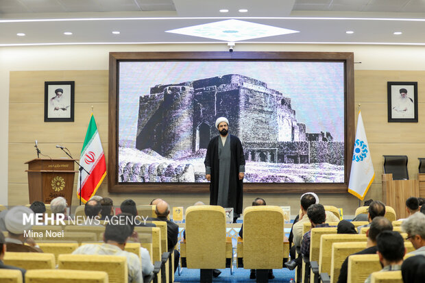 مراسم رونمایی مستند " خیابانی در مسیرآزادی "