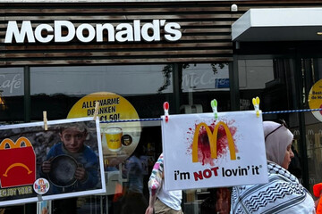 Hollandalılardan McDonald's'ın İsrail'e desteğine farklı bir protestosu