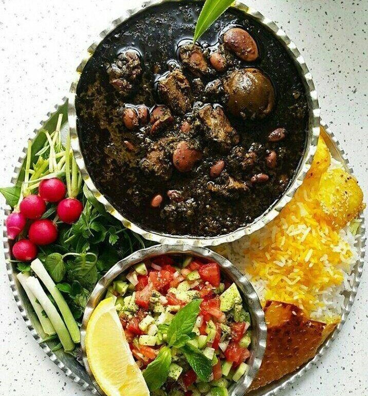 İran yemeklerinin olmazsa olmazı: Ghormeh Sabzi