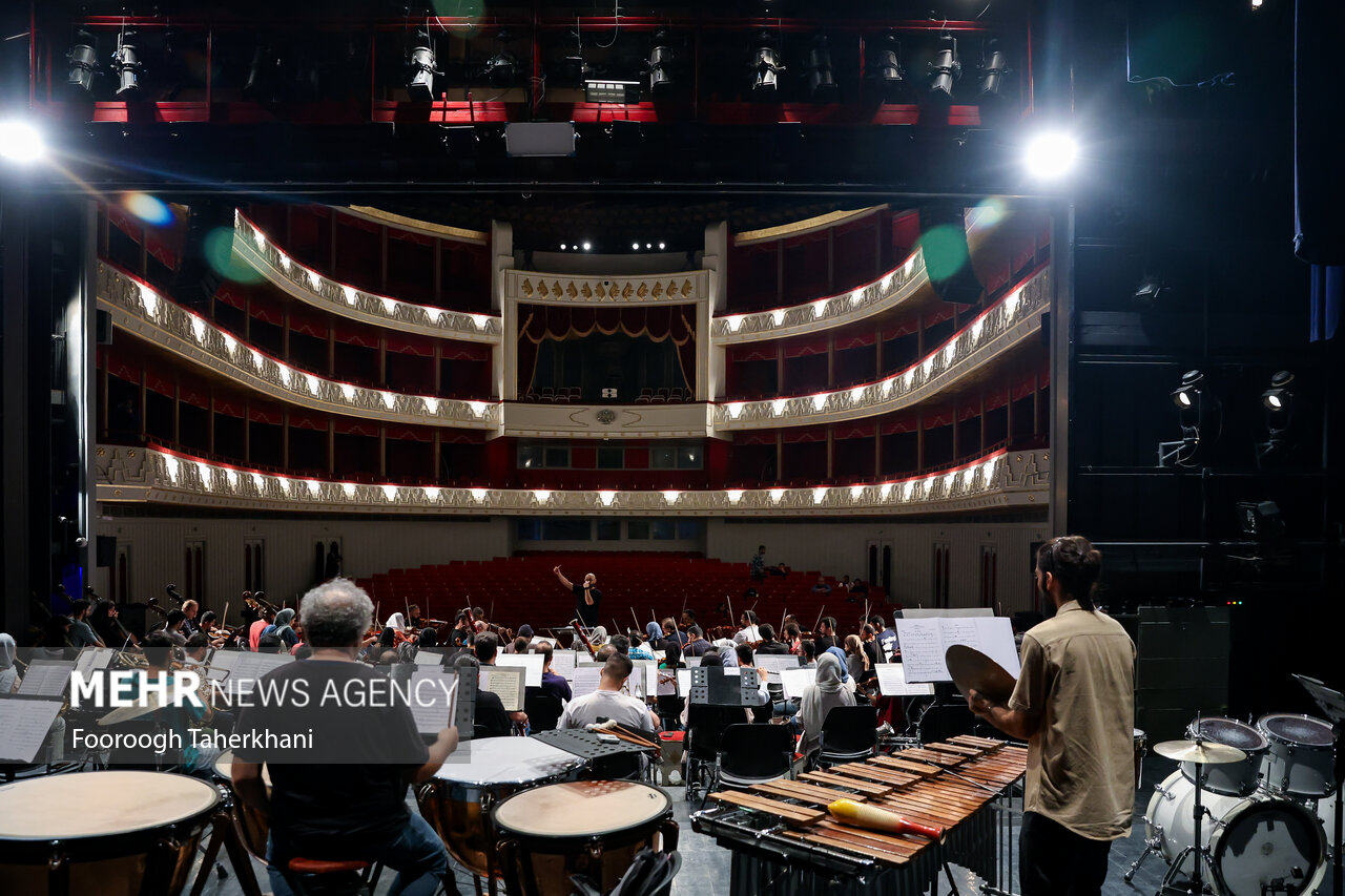 تالار وحدت در انتظار یک غافلگیری موسیقایی/ حال بد، خوب می شود؟