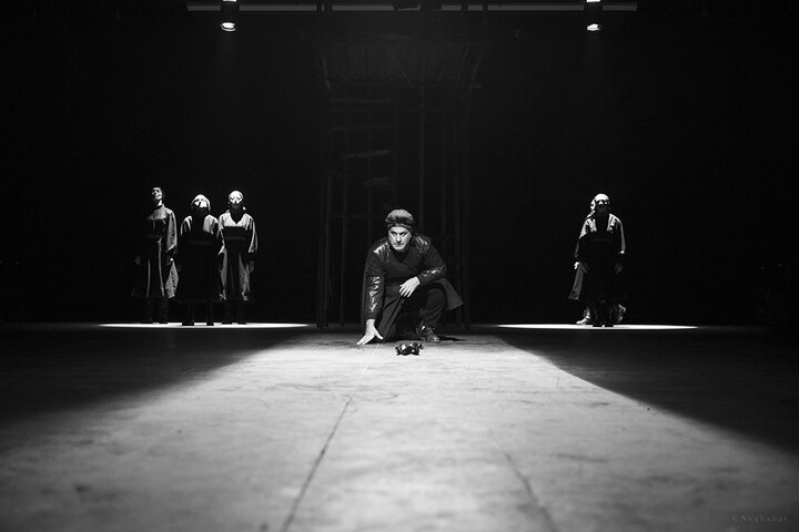 «شبیه شبیه آنتیگون»؛ جایی که تعزیه و سوفکل کنار هم قرار میگیرند «شبیه شبیه آنتیگون»؛ جایی که تعزیه و سوفکل کنار هم قرار میگیرند